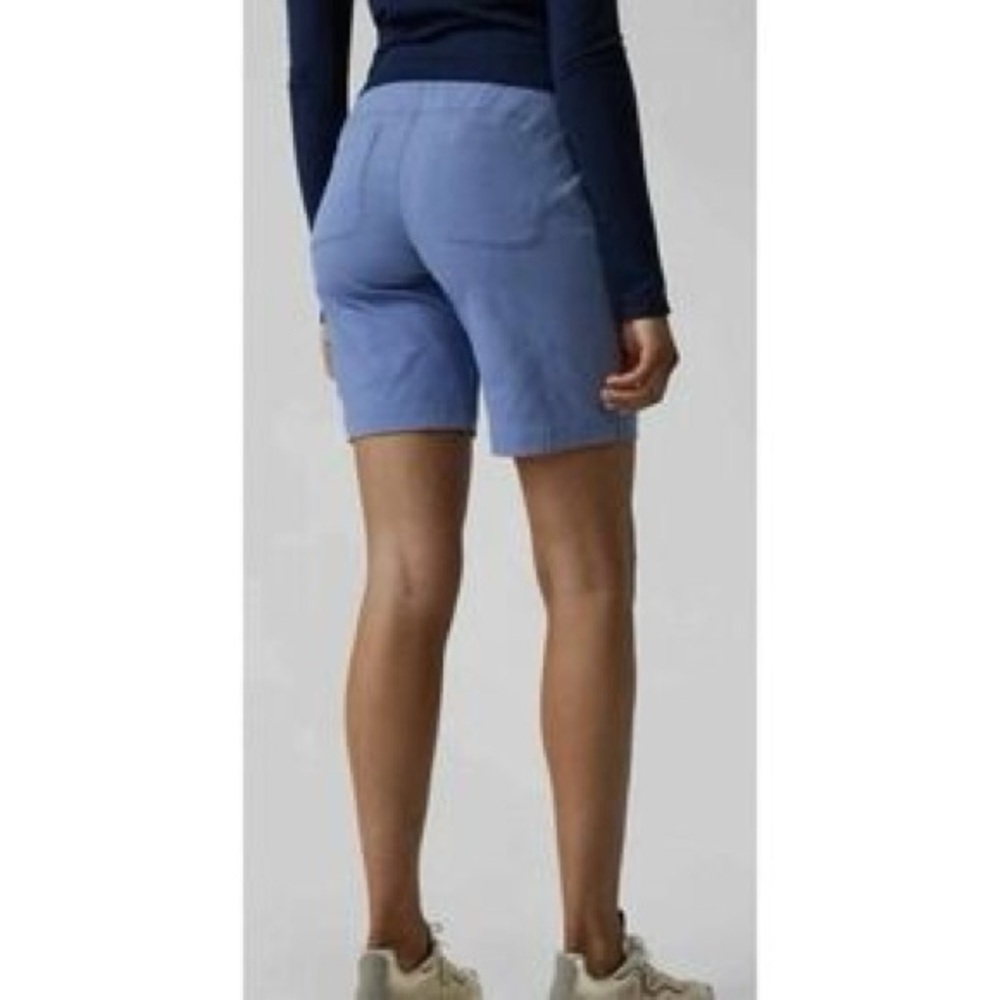 Athleta Trekkie Bermuda 2.0 Light Blue Women’s 8 Shorts Outdoors Hiking Casual - Picture 2 of 10